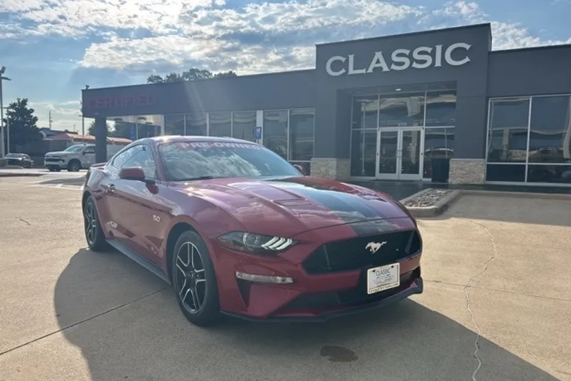 2023 Ford Mustang GT Premium photo 1