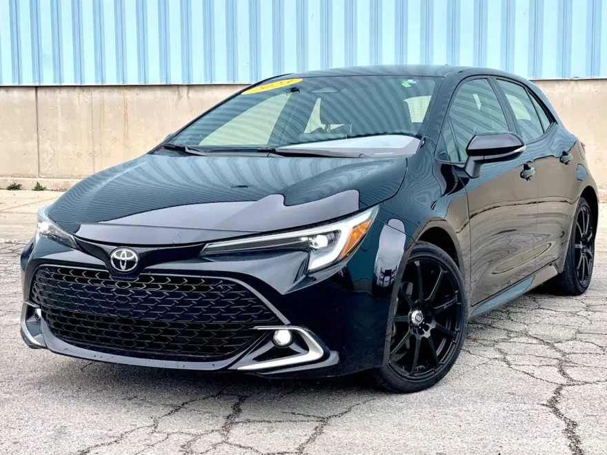 2023 Toyota Corolla XSE photo 1
