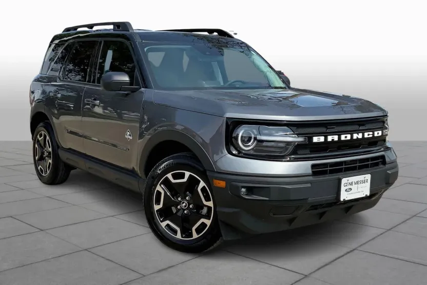 2022 Ford Bronco Sport Outer Banks photo 1