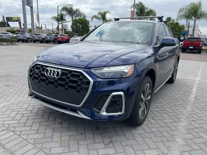 2022 Audi Q5 45 S line Premium photo 1