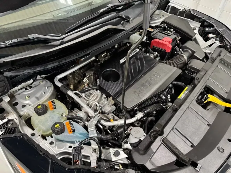 2023 Nissan Rogue SV AWD photo 8