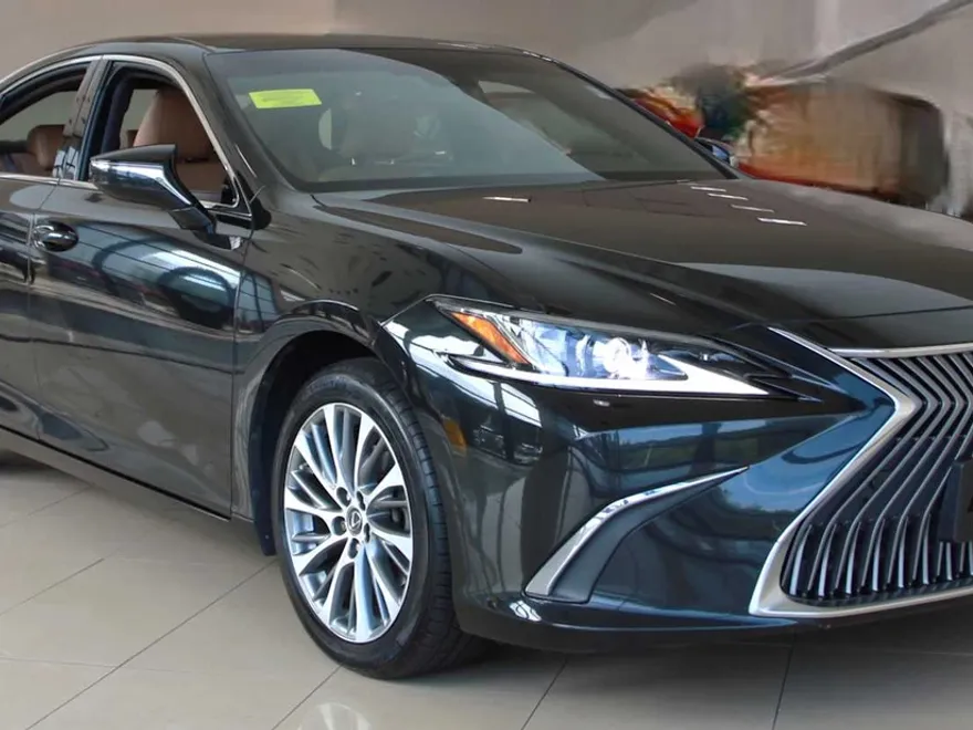 2019 Lexus ES 350 photo 1