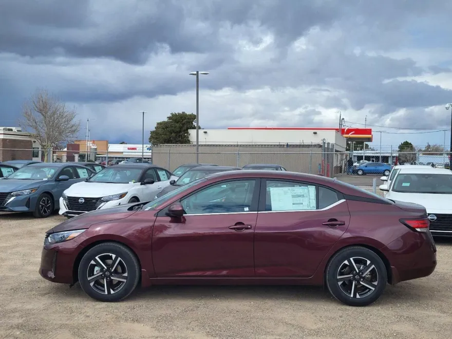 2025 Nissan Sentra SV photo 1