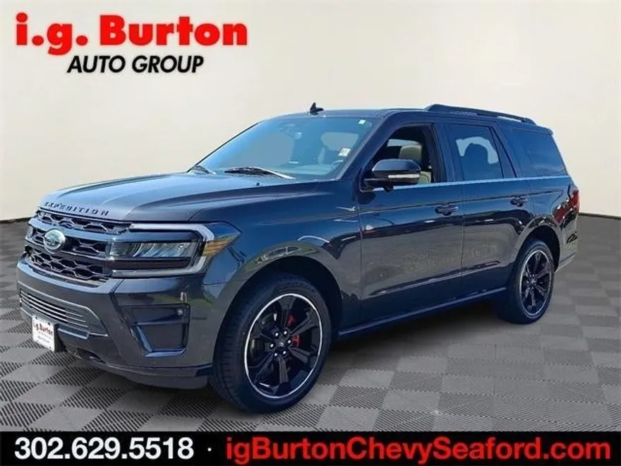 2022 Ford Expedition Limited photo 1