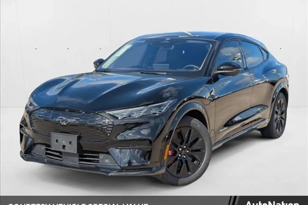 2025 Ford Mustang Mach-E Premium photo 1