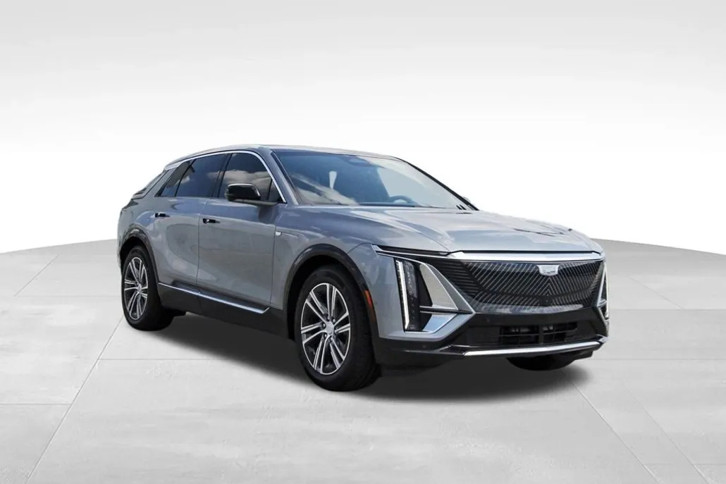 2026 Cadillac Lyriq Luxury photo 1