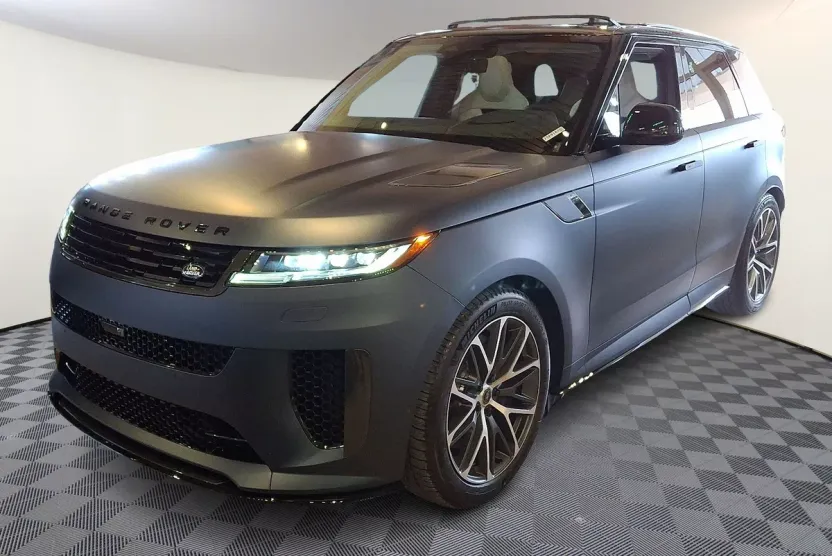 2025 Land Rover Range Rover Sport photo 1