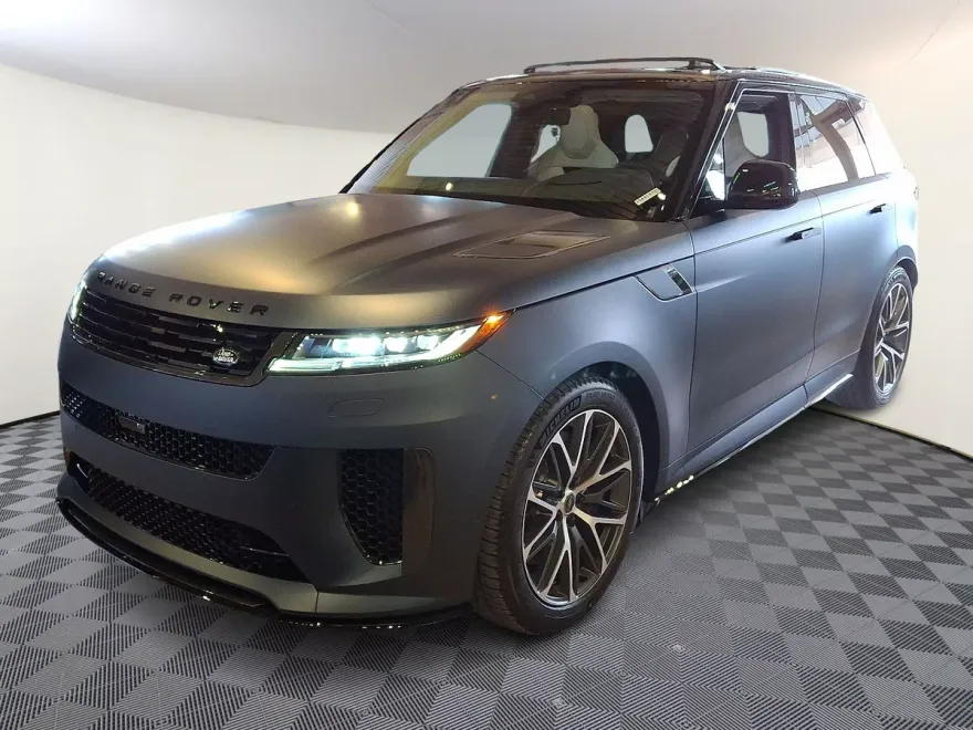 2025 Land Rover Range Rover Sport photo 1