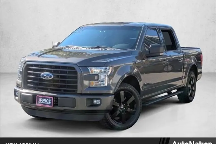 2015 Ford F-150 XLT photo 1