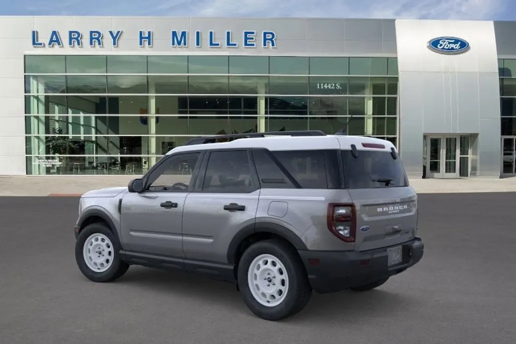 2025 Ford Bronco Sport Heritage photo 1