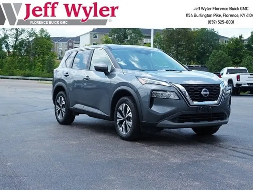 2023 Nissan Rogue SV photo 1