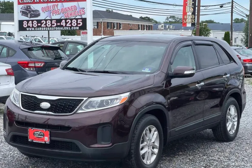 2014 Kia Sorento LX photo 1