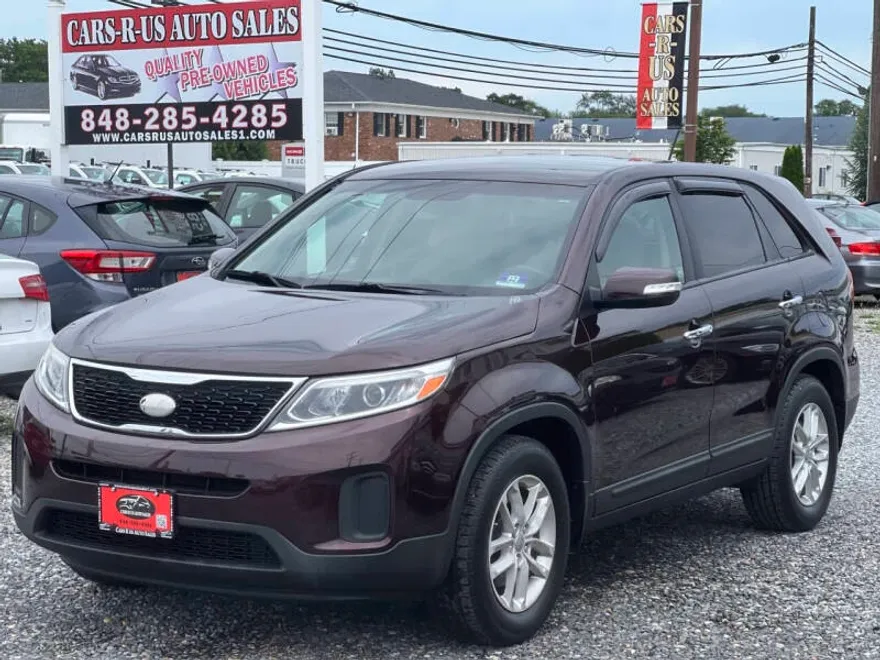 2014 Kia Sorento LX photo 1