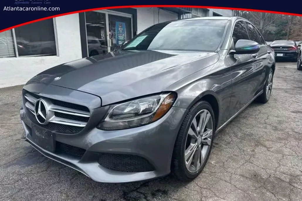 2017 Mercedes Benz C 300 Sedan photo 1