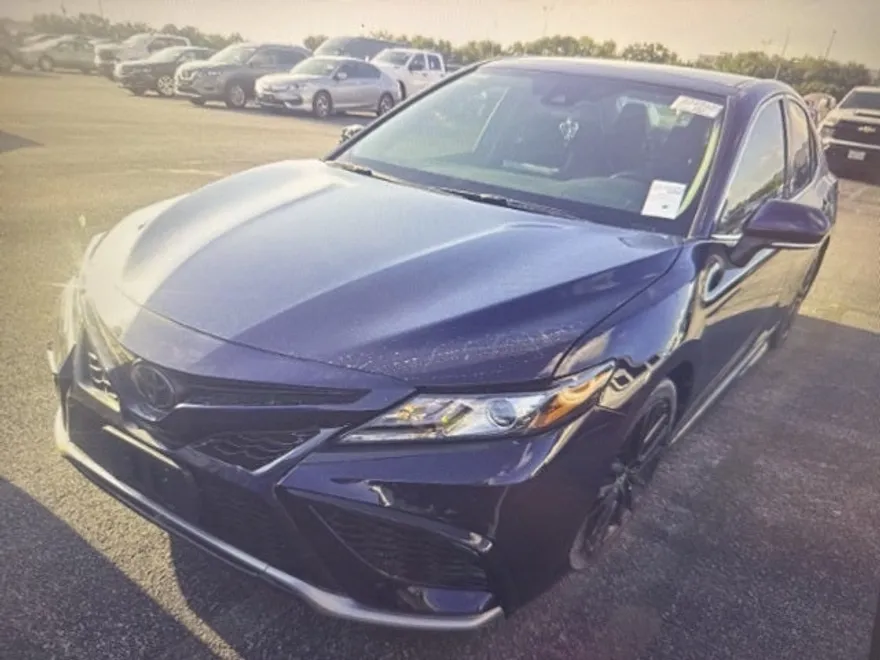 2022 Toyota Camry XSE photo 1