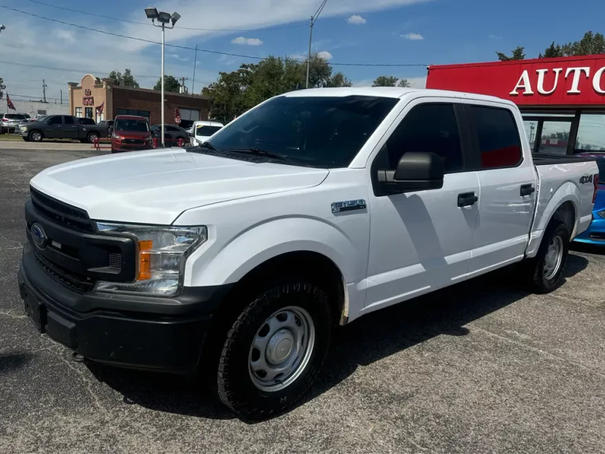 2020 Ford F-150 XLT photo 1
