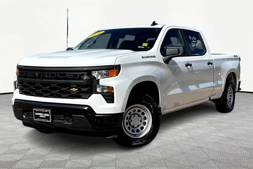 2024 Chevrolet Silverado 1500 photo 1