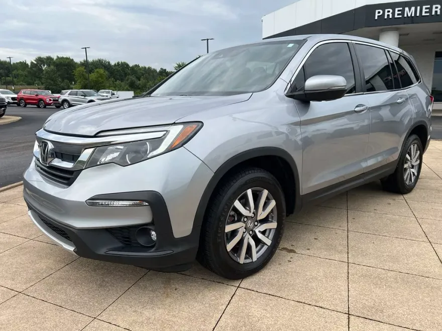 2020 Honda Pilot EX photo 1