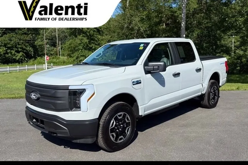 2024 Ford F-150 Lightning photo 1