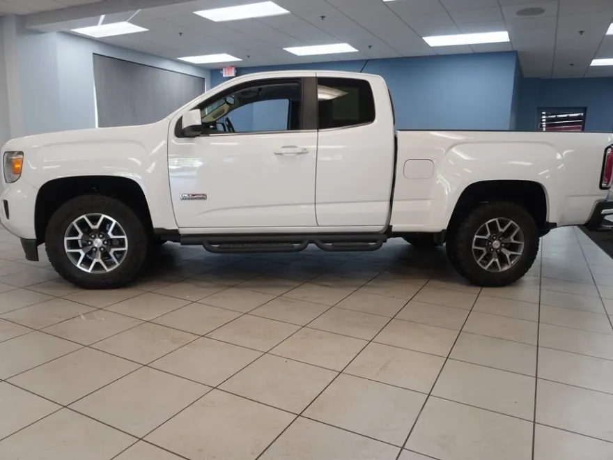 2017 Gmc Canyon SLE photo 1