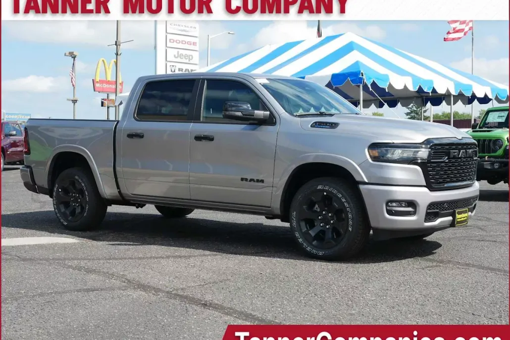 2025 Ram 1500 Big Horn photo 1