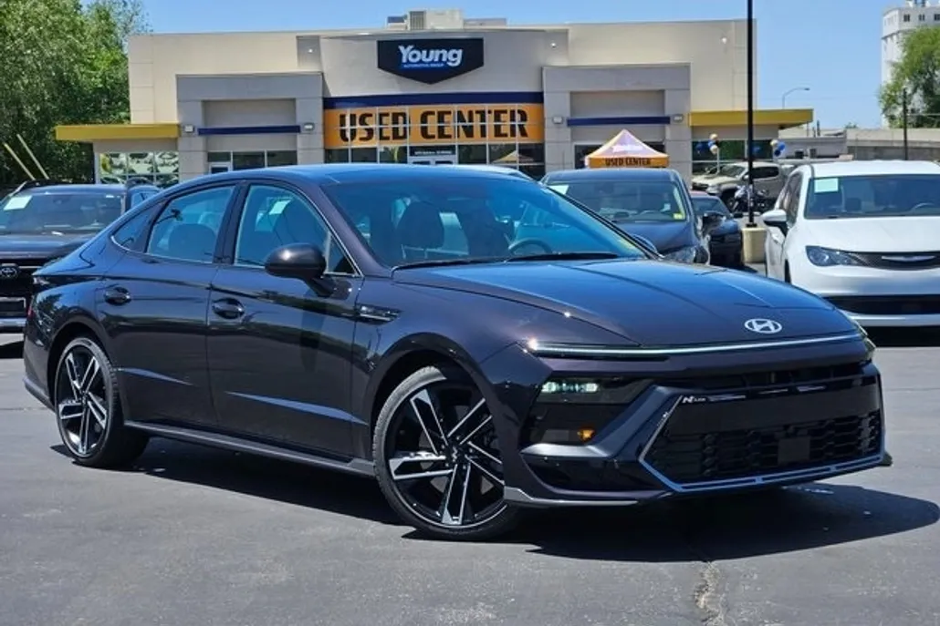 2024 Hyundai Sonata N Line photo 1
