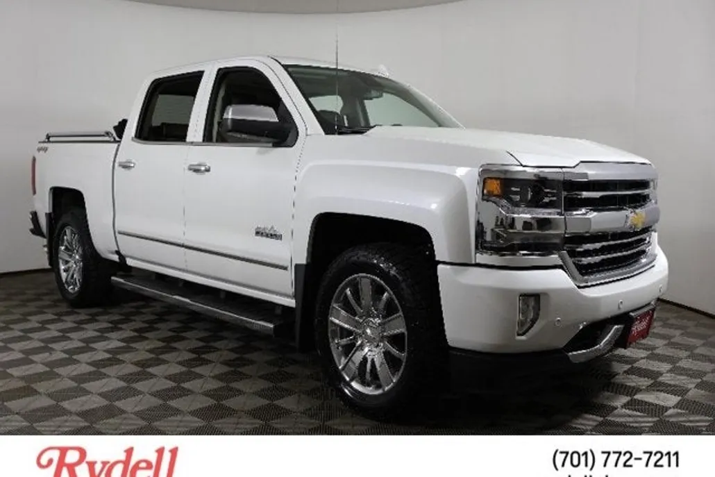 2017 Chevrolet Silverado 1500 High Country photo 1