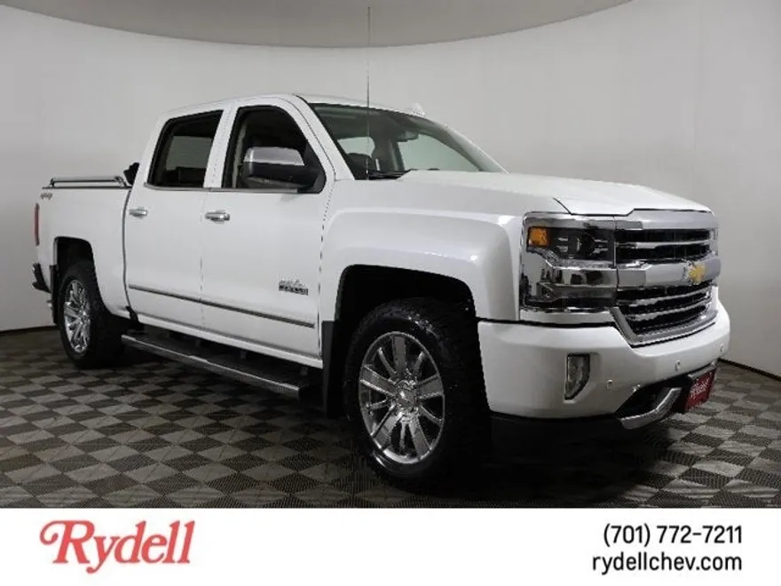 2017 Chevrolet Silverado 1500 High Country photo 1