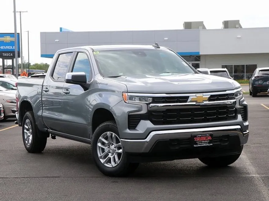 2025 Chevrolet Silverado 1500 LT photo 1