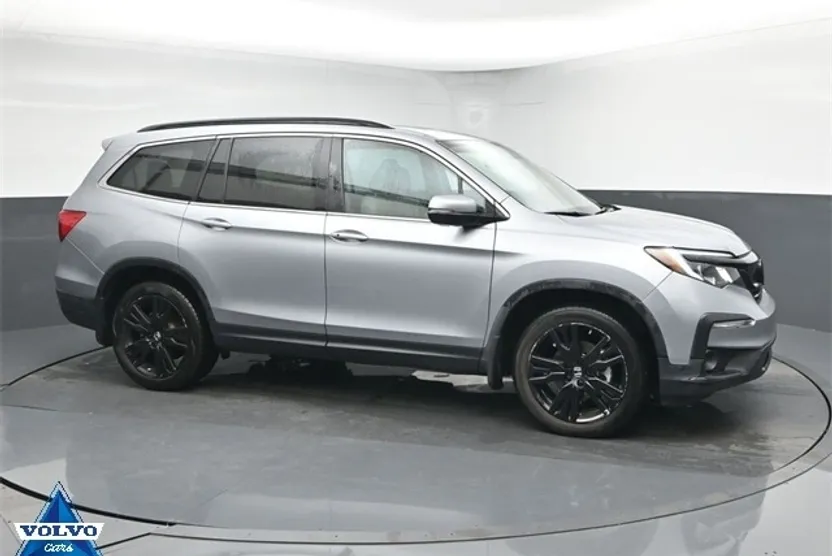 2022 Honda Pilot SE photo 1