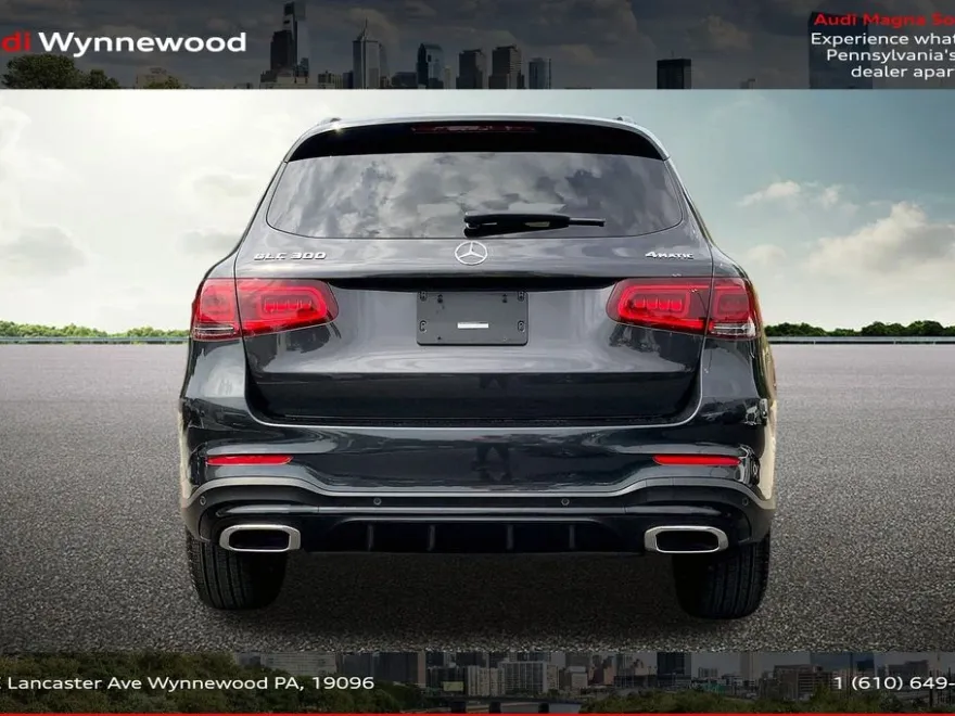 2022 Mercedes Benz GLC 300 photo 1