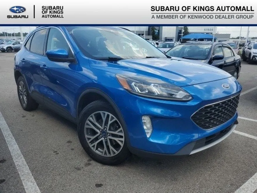 2021 Ford Escape SEL photo 1