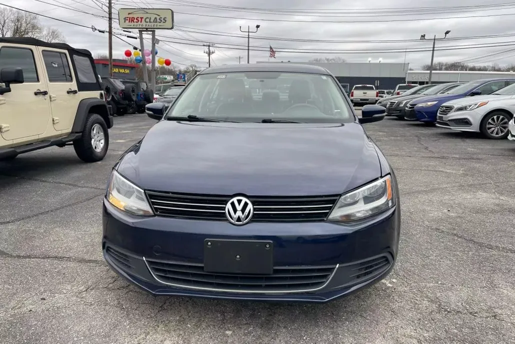 2014 Volkswagen Jetta 1.8T photo 1