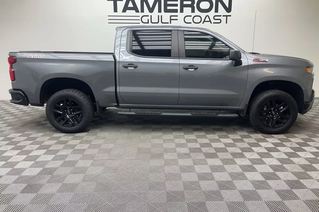 2021 Chevrolet Silverado 1500 Custom Trail Boss photo 1