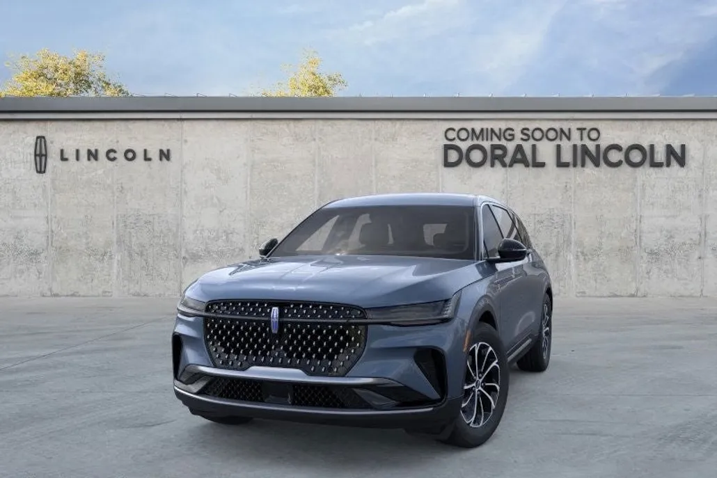 2025 Lincoln Nautilus Premiere photo 1