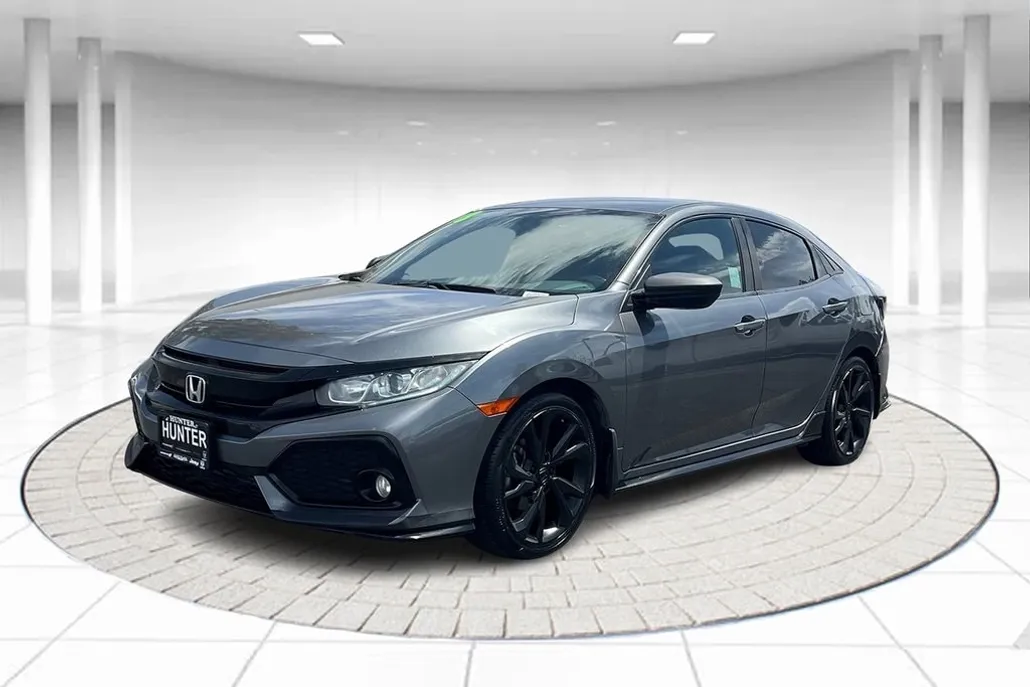 2018 Honda Civic Hatchback Sport photo 1