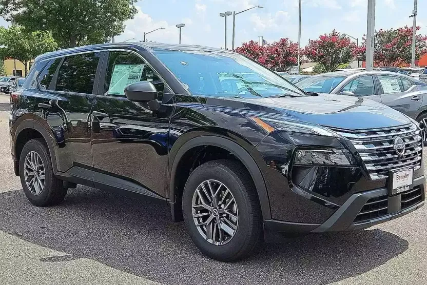 2025 Nissan Rogue S photo 1