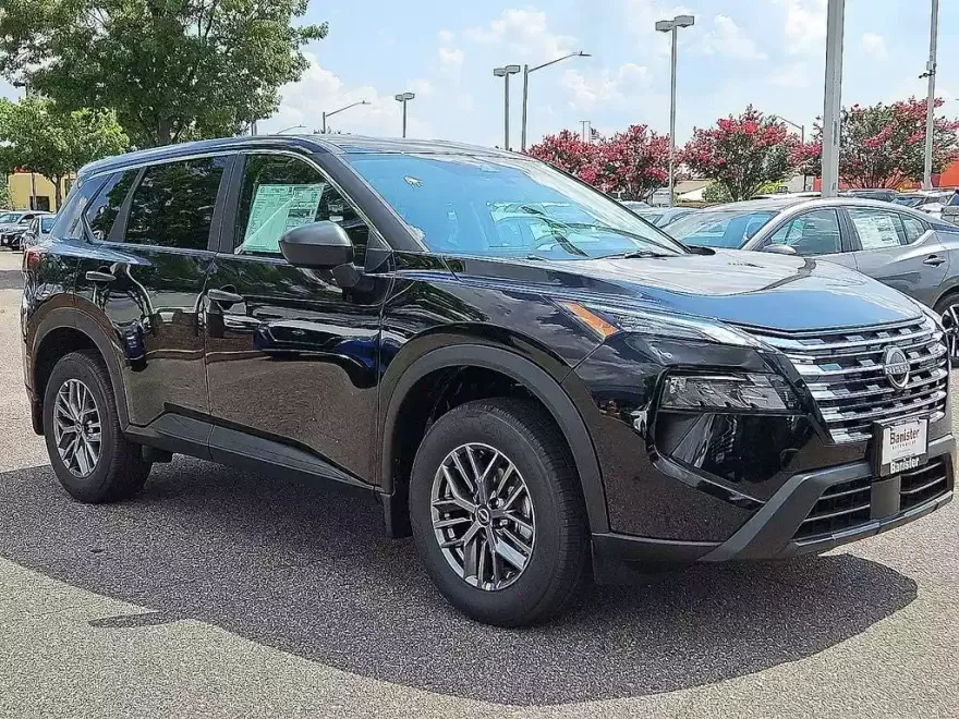 2025 Nissan Rogue S photo 1
