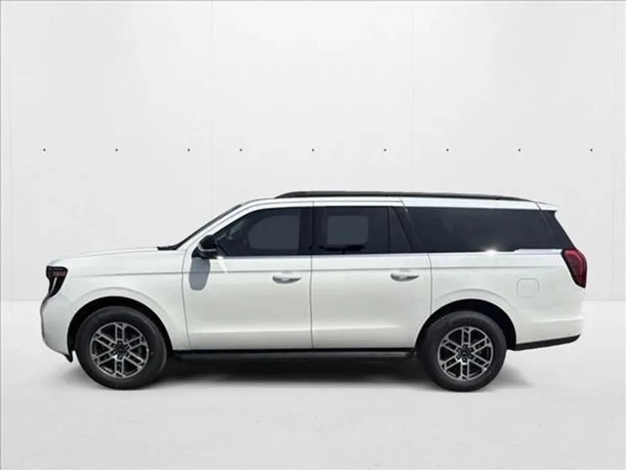 2025 Ford Expedition MAX photo 1