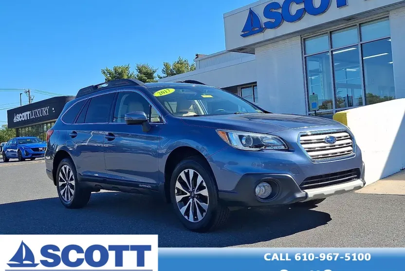 2017 Subaru Outback 2.5i Limited photo 1