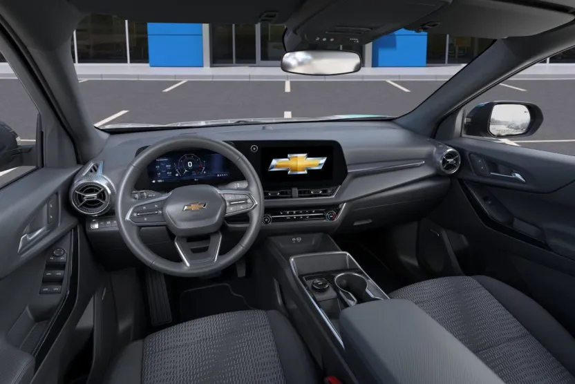 2026 Chevrolet Equinox LT photo 1