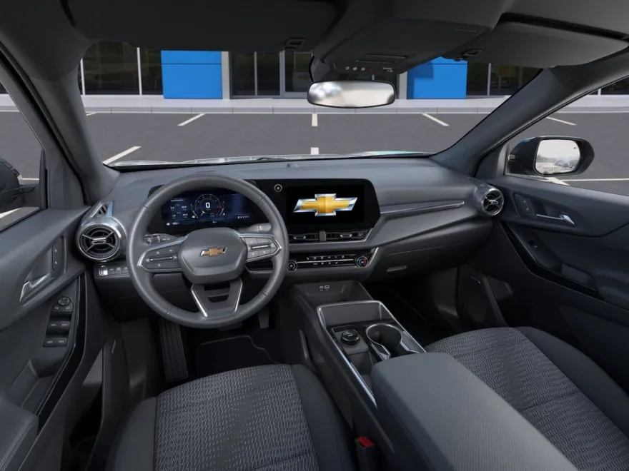 2026 Chevrolet Equinox LT photo 1