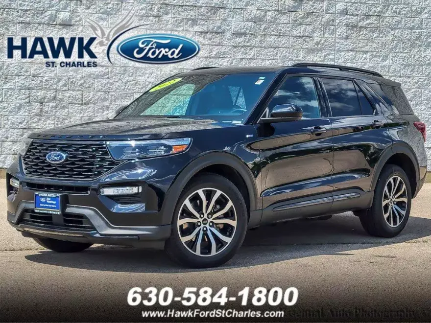 2022 Ford Explorer ST-Line photo 1