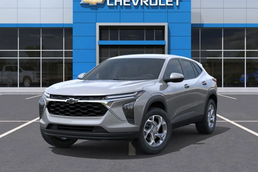 2026 Chevrolet Trax LS photo 1