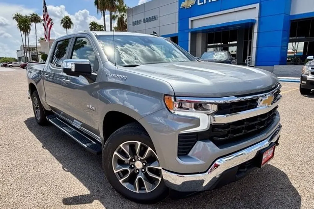 2026 Chevrolet Silverado 1500 LT photo 1