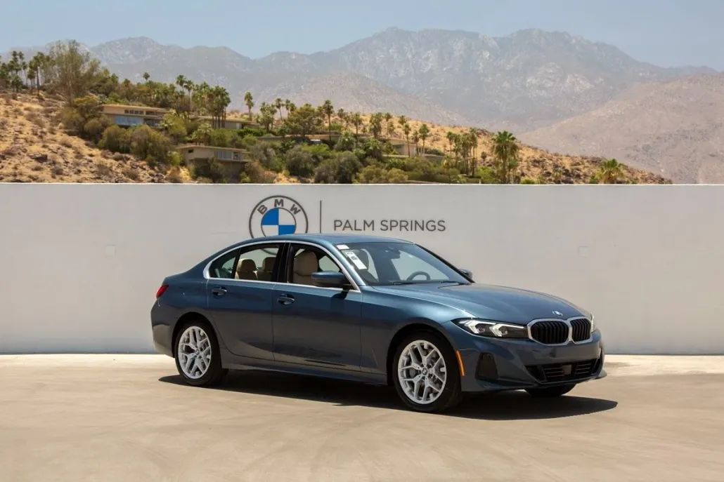 2025 Bmw 330i photo 1
