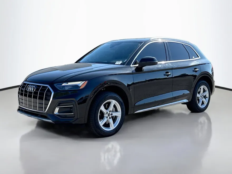 2022 Audi Q5 Premium photo 1