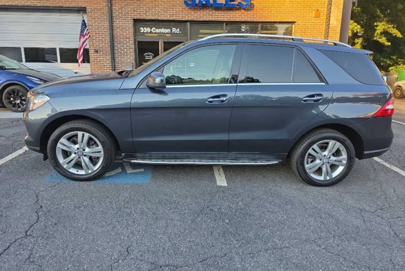 2013 Mercedes Benz ML 350 photo 1