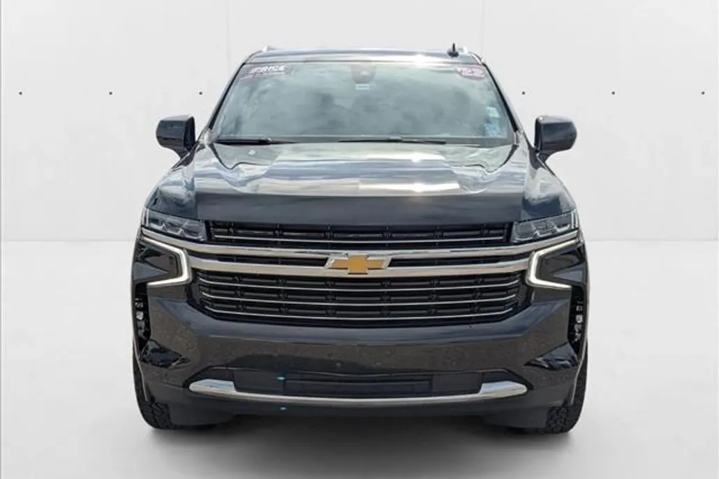 2022 Chevrolet Tahoe LT photo 1