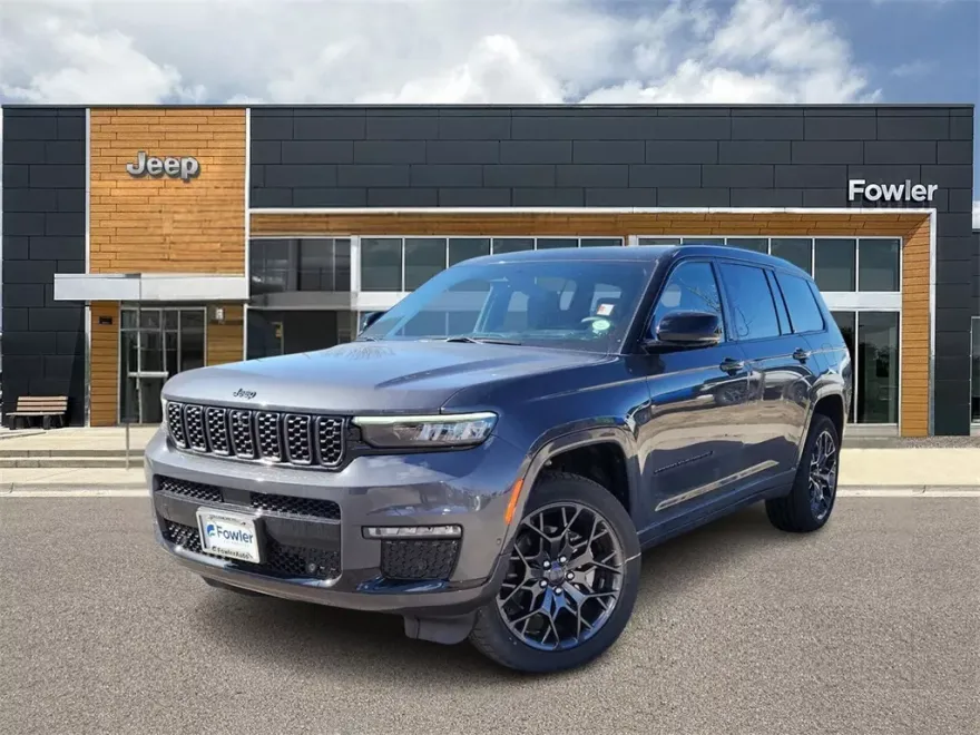 2025 Jeep Grand Cherokee L Summit photo 1